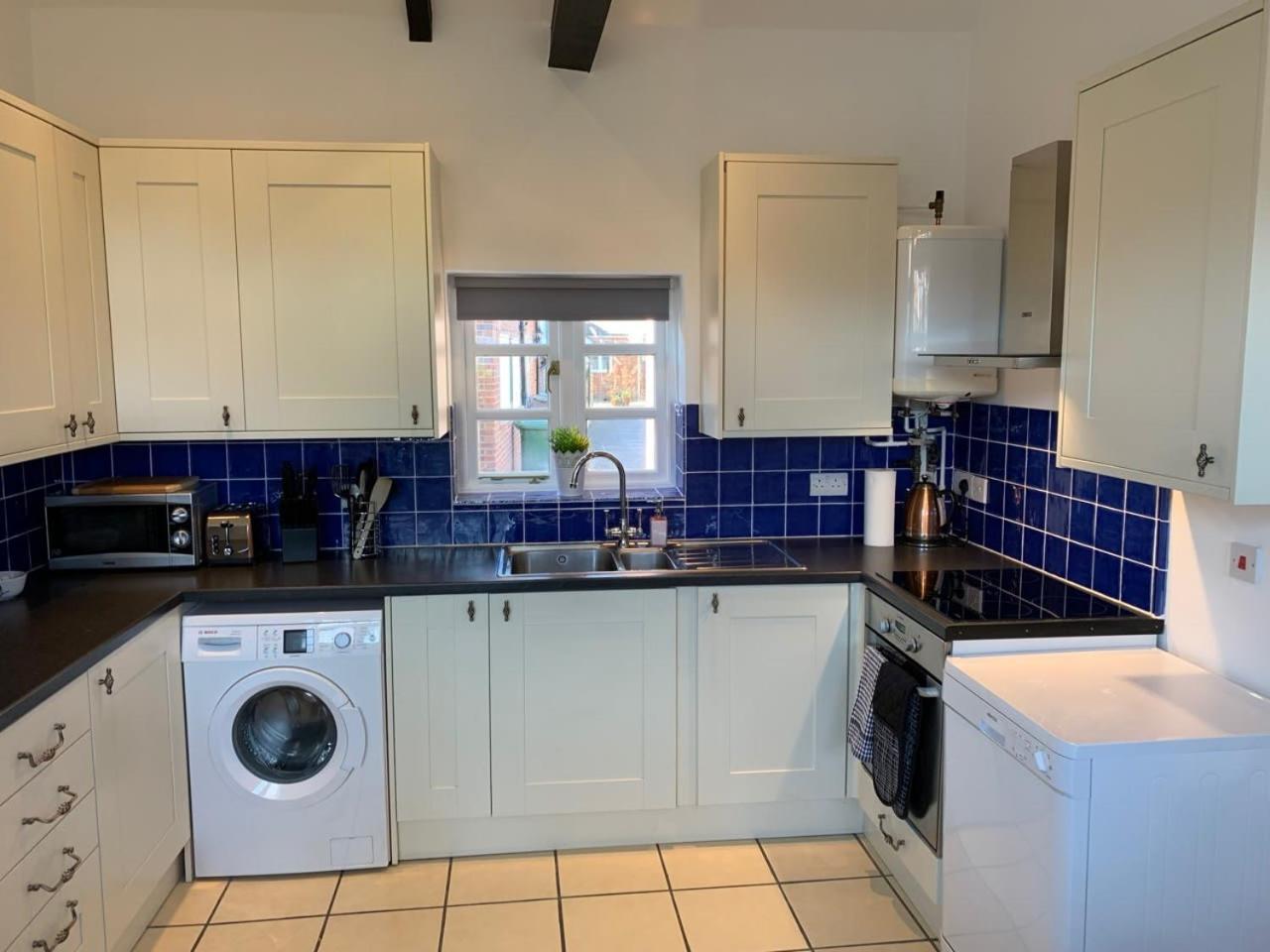 Ashbrook Lewis - Two Bedroom, Two Bathroom Cottage Nr Harwell Oxford Didcot Exteriör bild
